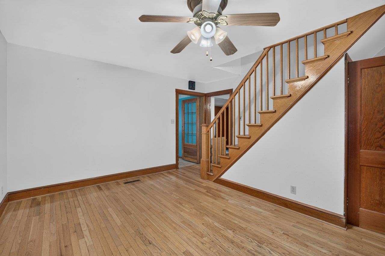 10402 PHILLIPS STORE RD, BROADWAY, Virginia 22815, 4 Bedrooms Bedrooms, ,2 BathroomsBathrooms,Residential,10402 PHILLIPS STORE RD,679380 MLS # 679380