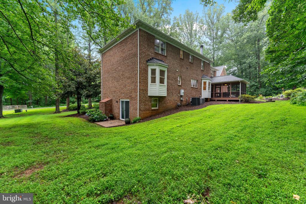 8464 TURKEY RUN DR, WARRENTON, Virginia 20187, 4 Bedrooms Bedrooms, ,3 BathroomsBathrooms,Residential,8464 TURKEY RUN DR,VAFQ2022964 MLS # VAFQ2022964 8464 TURKEY RUN DR, WARRENTON, Virginia 20187, 4 Bedrooms Bedrooms, ,3 BathroomsBathrooms,Residential,8464 TURKEY RUN DR,VAFQ2022964 MLS # VAFQ2022964