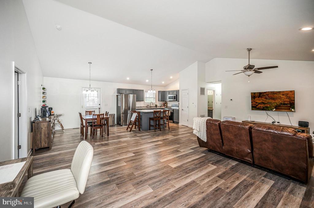 7295 CORNFIELD LN, RHOADESVILLE, Virginia 22542, 3 Bedrooms Bedrooms, ,2 BathroomsBathrooms,Residential,7295 CORNFIELD LN,VAOR2014638 MLS # VAOR2014638 7295 CORNFIELD LN, RHOADESVILLE, Virginia 22542, 3 Bedrooms Bedrooms, ,2 BathroomsBathrooms,Residential,7295 CORNFIELD LN,VAOR2014638 MLS # VAOR2014638