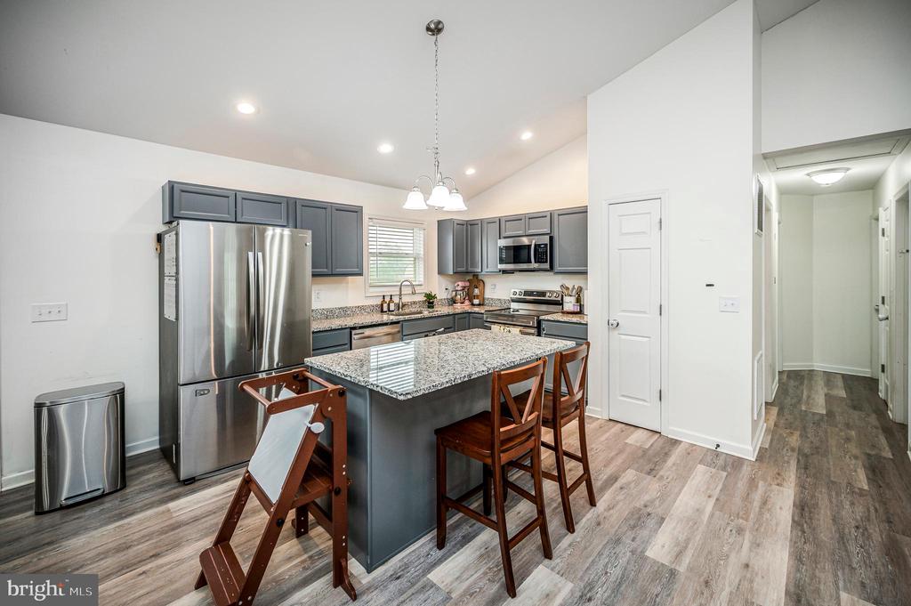 7295 CORNFIELD LN, RHOADESVILLE, Virginia 22542, 3 Bedrooms Bedrooms, ,2 BathroomsBathrooms,Residential,7295 CORNFIELD LN,VAOR2014638 MLS # VAOR2014638 7295 CORNFIELD LN, RHOADESVILLE, Virginia 22542, 3 Bedrooms Bedrooms, ,2 BathroomsBathrooms,Residential,7295 CORNFIELD LN,VAOR2014638 MLS # VAOR2014638