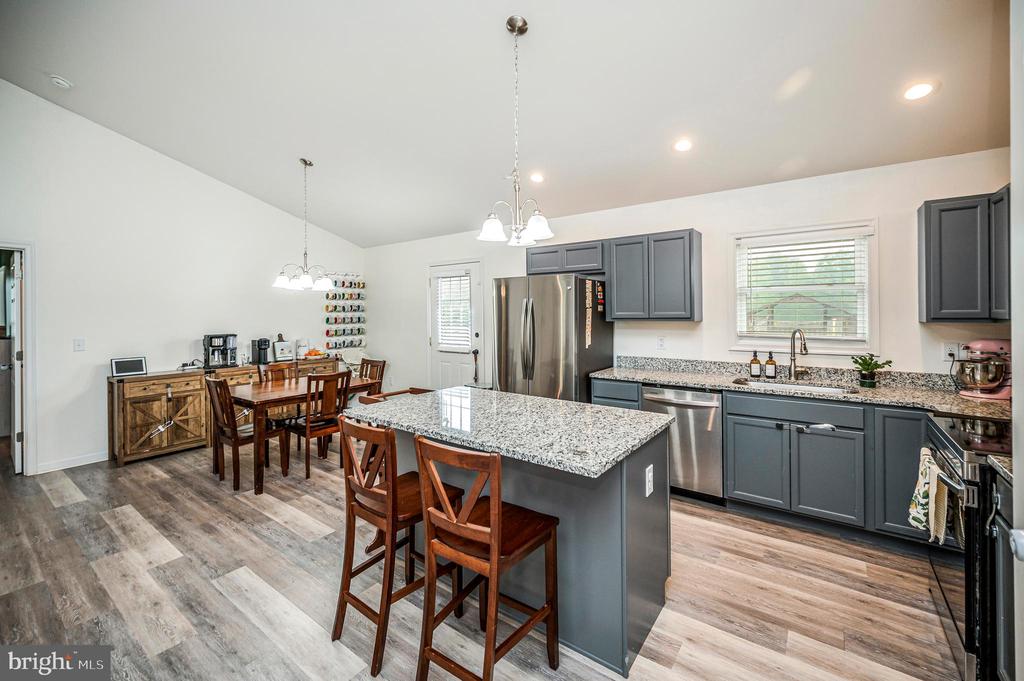 7295 CORNFIELD LN, RHOADESVILLE, Virginia 22542, 3 Bedrooms Bedrooms, ,2 BathroomsBathrooms,Residential,7295 CORNFIELD LN,VAOR2014638 MLS # VAOR2014638 7295 CORNFIELD LN, RHOADESVILLE, Virginia 22542, 3 Bedrooms Bedrooms, ,2 BathroomsBathrooms,Residential,7295 CORNFIELD LN,VAOR2014638 MLS # VAOR2014638