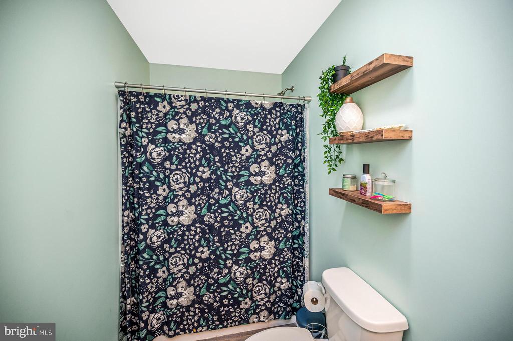 7295 CORNFIELD LN, RHOADESVILLE, Virginia 22542, 3 Bedrooms Bedrooms, ,2 BathroomsBathrooms,Residential,7295 CORNFIELD LN,VAOR2014638 MLS # VAOR2014638 7295 CORNFIELD LN, RHOADESVILLE, Virginia 22542, 3 Bedrooms Bedrooms, ,2 BathroomsBathrooms,Residential,7295 CORNFIELD LN,VAOR2014638 MLS # VAOR2014638