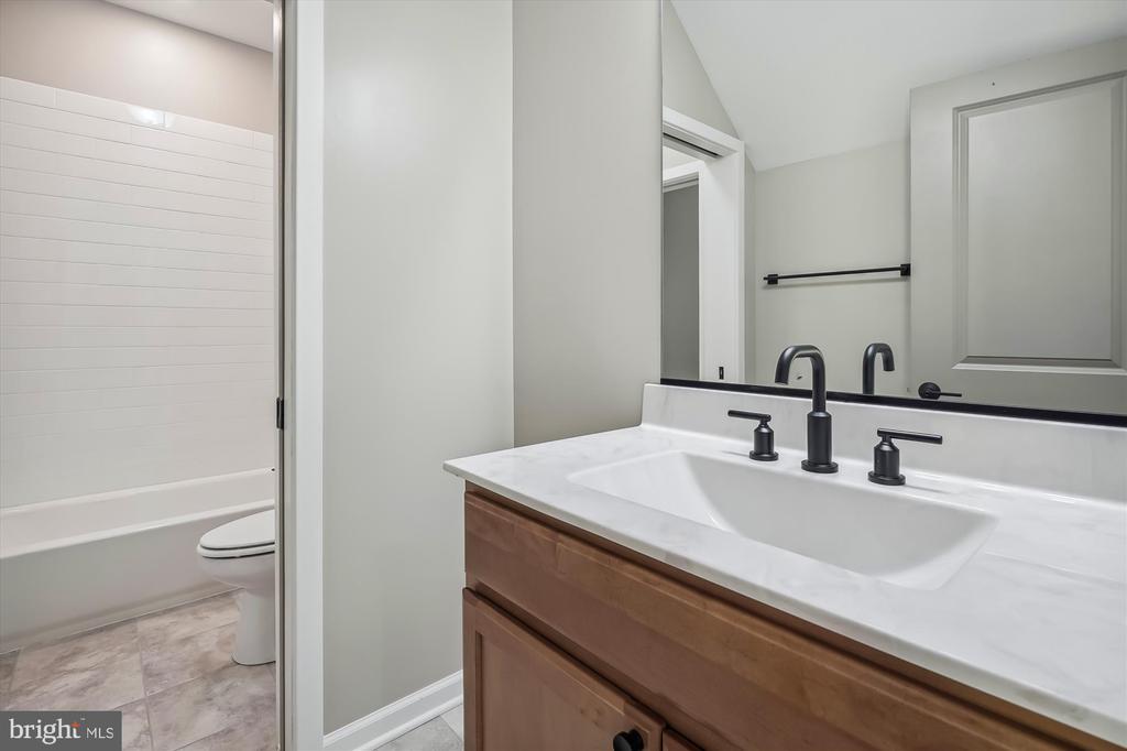 TOLER DR, NOKESVILLE, Virginia 20181, 4 Bedrooms Bedrooms, ,3 BathroomsBathrooms,Residential,TOLER DR,VAFQ2022320 MLS # VAFQ2022320 TOLER DR, NOKESVILLE, Virginia 20181, 4 Bedrooms Bedrooms, ,3 BathroomsBathrooms,Residential,TOLER DR,VAFQ2022320 MLS # VAFQ2022320