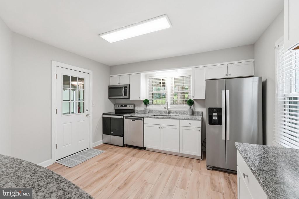 6499 BRIGGS RD, WARRENTON, Virginia 20187, 2 Bedrooms Bedrooms, ,1 BathroomBathrooms,Residential,6499 BRIGGS RD,VAFQ2022934 MLS # VAFQ2022934 6499 BRIGGS RD, WARRENTON, Virginia 20187, 2 Bedrooms Bedrooms, ,1 BathroomBathrooms,Residential,6499 BRIGGS RD,VAFQ2022934 MLS # VAFQ2022934