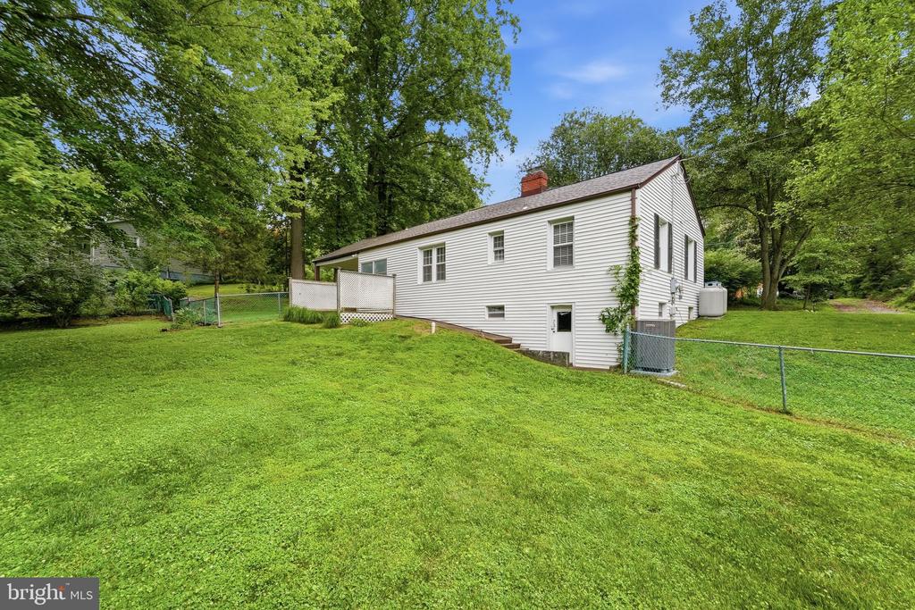6499 BRIGGS RD, WARRENTON, Virginia 20187, 2 Bedrooms Bedrooms, ,1 BathroomBathrooms,Residential,6499 BRIGGS RD,VAFQ2022934 MLS # VAFQ2022934 6499 BRIGGS RD, WARRENTON, Virginia 20187, 2 Bedrooms Bedrooms, ,1 BathroomBathrooms,Residential,6499 BRIGGS RD,VAFQ2022934 MLS # VAFQ2022934