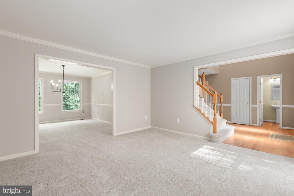 3514 CARLYLE CT, FREDERICKSBURG, Virginia 22408, 5 Bedrooms Bedrooms, ,3 BathroomsBathrooms,Residential,3514 CARLYLE CT,VASP2043482 MLS # VASP2043482