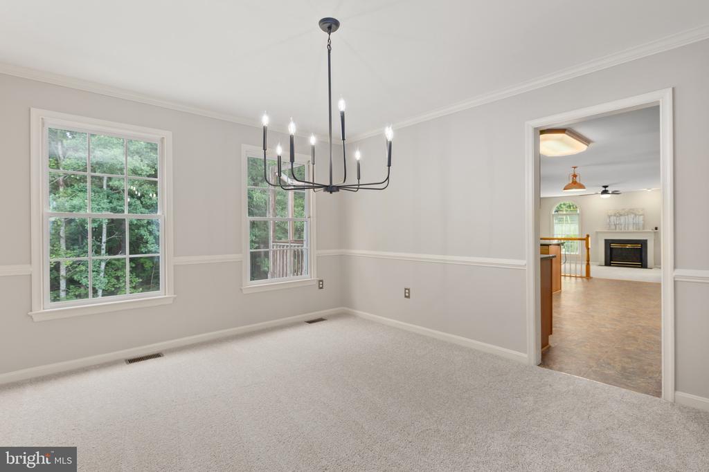 3514 CARLYLE CT, FREDERICKSBURG, Virginia 22408, 5 Bedrooms Bedrooms, ,3 BathroomsBathrooms,Residential,3514 CARLYLE CT,VASP2043482 MLS # VASP2043482