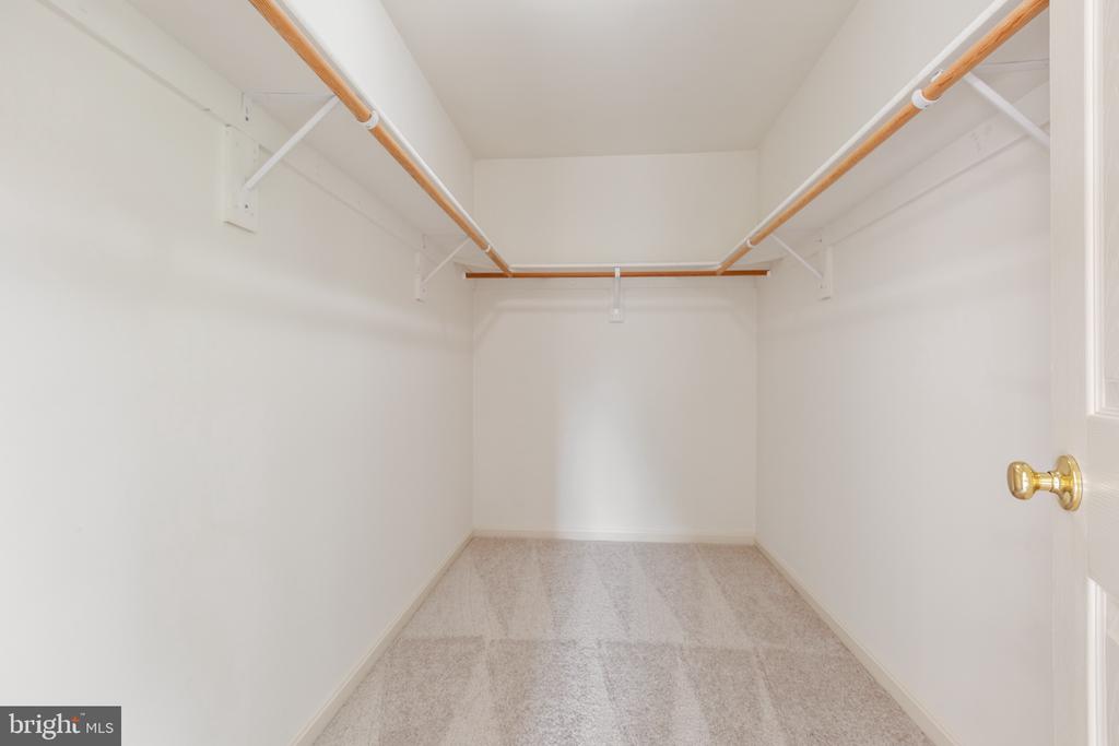 3514 CARLYLE CT, FREDERICKSBURG, Virginia 22408, 5 Bedrooms Bedrooms, ,3 BathroomsBathrooms,Residential,3514 CARLYLE CT,VASP2043482 MLS # VASP2043482