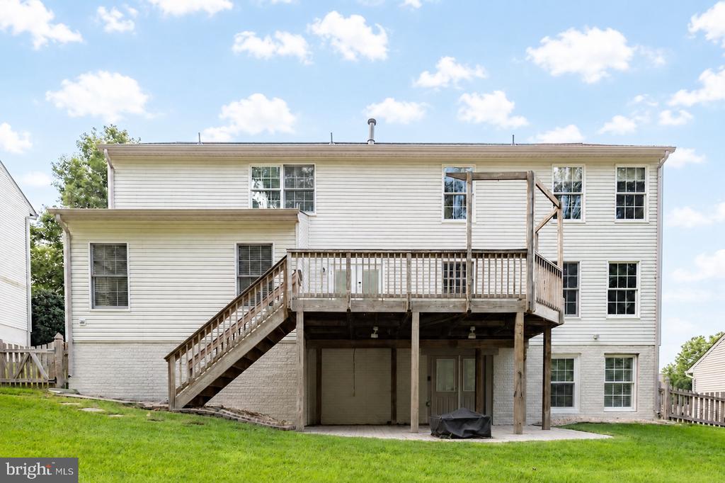 3514 CARLYLE CT, FREDERICKSBURG, Virginia 22408, 5 Bedrooms Bedrooms, ,3 BathroomsBathrooms,Residential,3514 CARLYLE CT,VASP2043482 MLS # VASP2043482