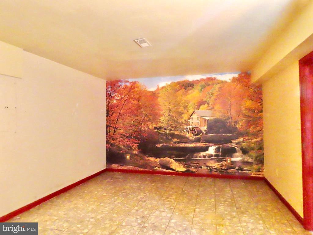 13782 CREST HILL RD, FLINT HILL, Virginia 22637, 1 Bedroom Bedrooms, ,2 BathroomsBathrooms,Residential,13782 CREST HILL RD,VARP2002728 MLS # VARP2002728