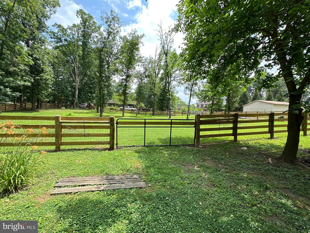 579 CIRCLE VIEW RD, LURAY, Virginia 22835, 4 Bedrooms Bedrooms, ,3 BathroomsBathrooms,Residential,579 CIRCLE VIEW RD,VAPA2006664 MLS # VAPA2006664 579 CIRCLE VIEW RD, LURAY, Virginia 22835, 4 Bedrooms Bedrooms, ,3 BathroomsBathrooms,Residential,579 CIRCLE VIEW RD,VAPA2006664 MLS # VAPA2006664