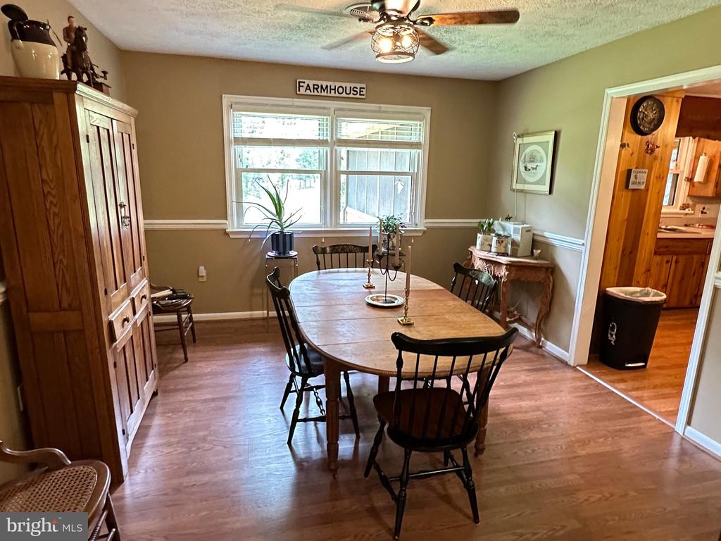 579 CIRCLE VIEW RD, LURAY, Virginia 22835, 4 Bedrooms Bedrooms, ,3 BathroomsBathrooms,Residential,579 CIRCLE VIEW RD,VAPA2006664 MLS # VAPA2006664 579 CIRCLE VIEW RD, LURAY, Virginia 22835, 4 Bedrooms Bedrooms, ,3 BathroomsBathrooms,Residential,579 CIRCLE VIEW RD,VAPA2006664 MLS # VAPA2006664