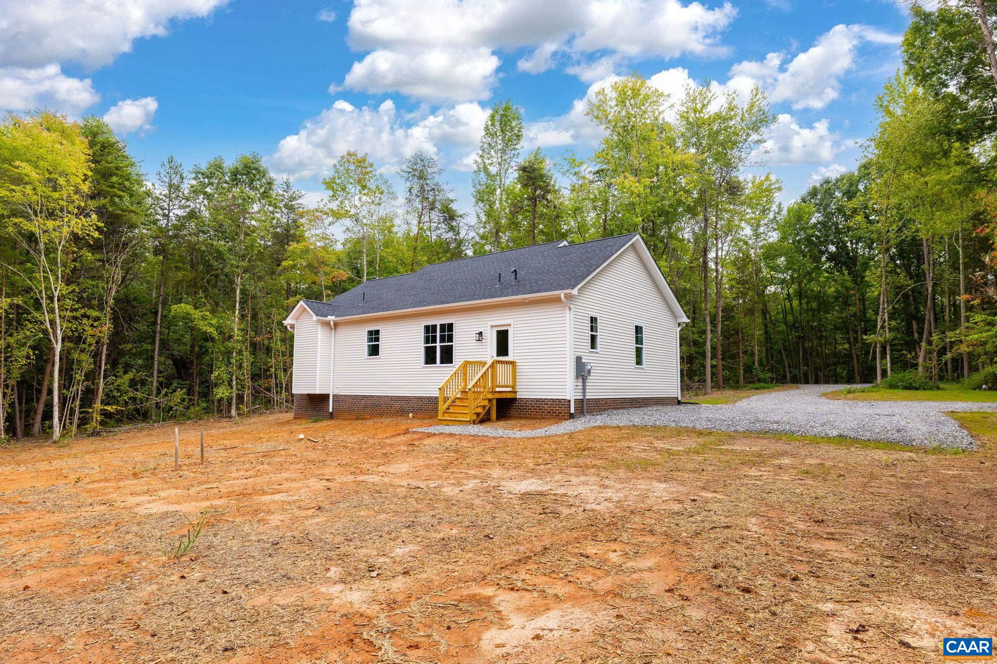 13031 FRANCISCO RD, FARMVILLE, Virginia 23901, 3 Bedrooms Bedrooms, ,2 BathroomsBathrooms,Residential,13031 FRANCISCO RD,679383 MLS # 679383 13031 FRANCISCO RD, FARMVILLE, Virginia 23901, 3 Bedrooms Bedrooms, ,2 BathroomsBathrooms,Residential,13031 FRANCISCO RD,679383 MLS # 679383