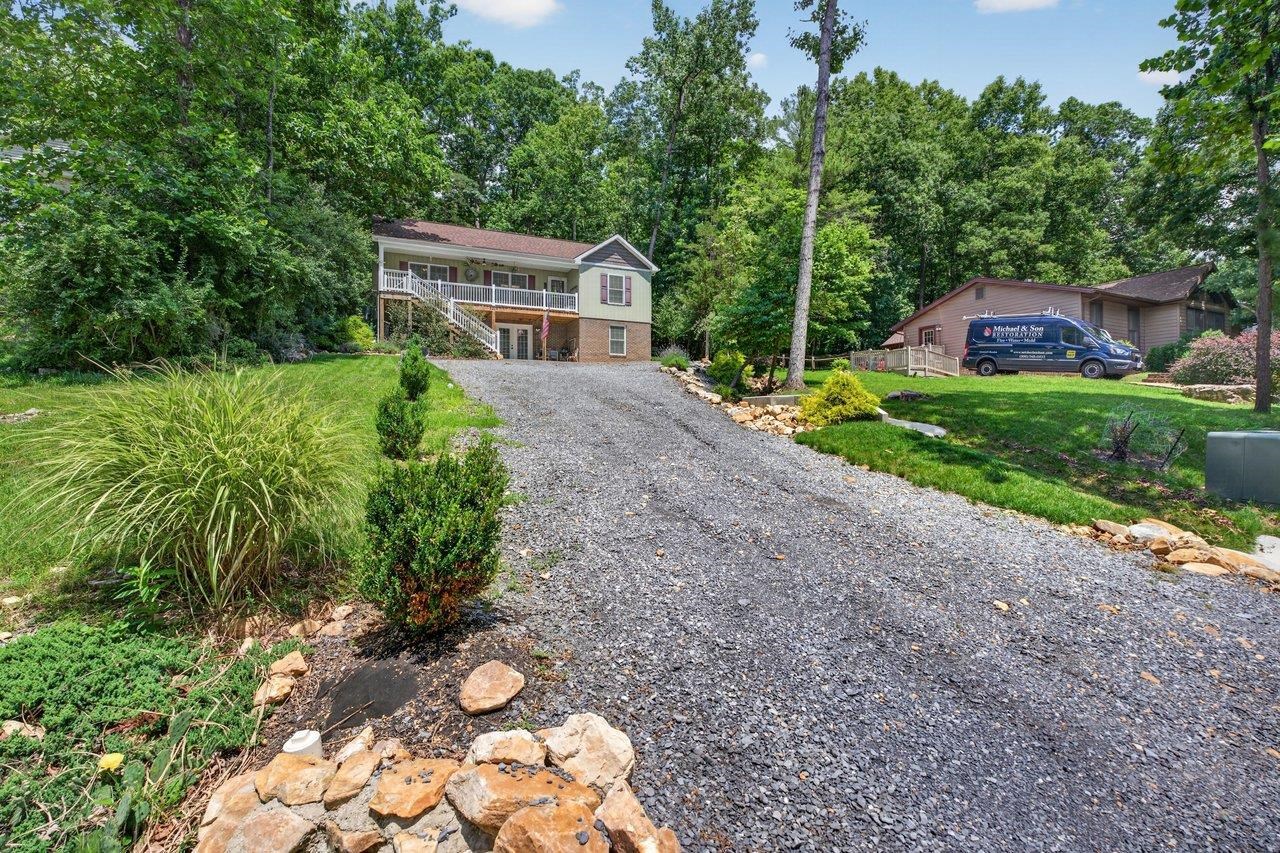 5215 TREVINO DR, MCGAHEYSVILLE, Virginia 22840, 3 Bedrooms Bedrooms, ,2 BathroomsBathrooms,Residential,5215 TREVINO DR,679387 MLS # 679387