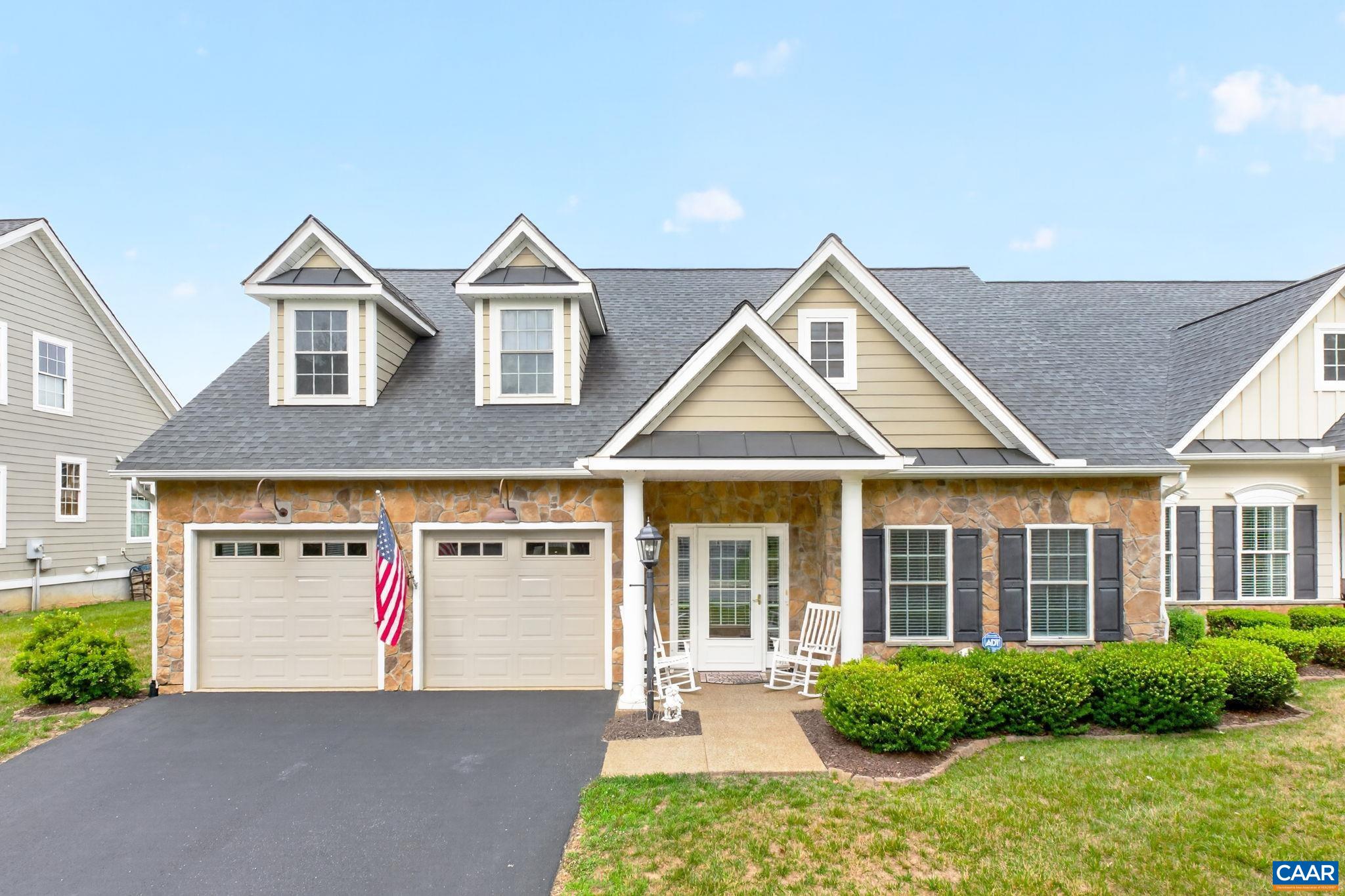 1824 BAREFOOT CT, CHARLOTTESVILLE, Virginia 22901, 2 Bedrooms Bedrooms, ,2 BathroomsBathrooms,Residential,1824 BAREFOOT CT,679388 MLS # 679388 1824 BAREFOOT CT, CHARLOTTESVILLE, Virginia 22901, 2 Bedrooms Bedrooms, ,2 BathroomsBathrooms,Residential,1824 BAREFOOT CT,679388 MLS # 679388