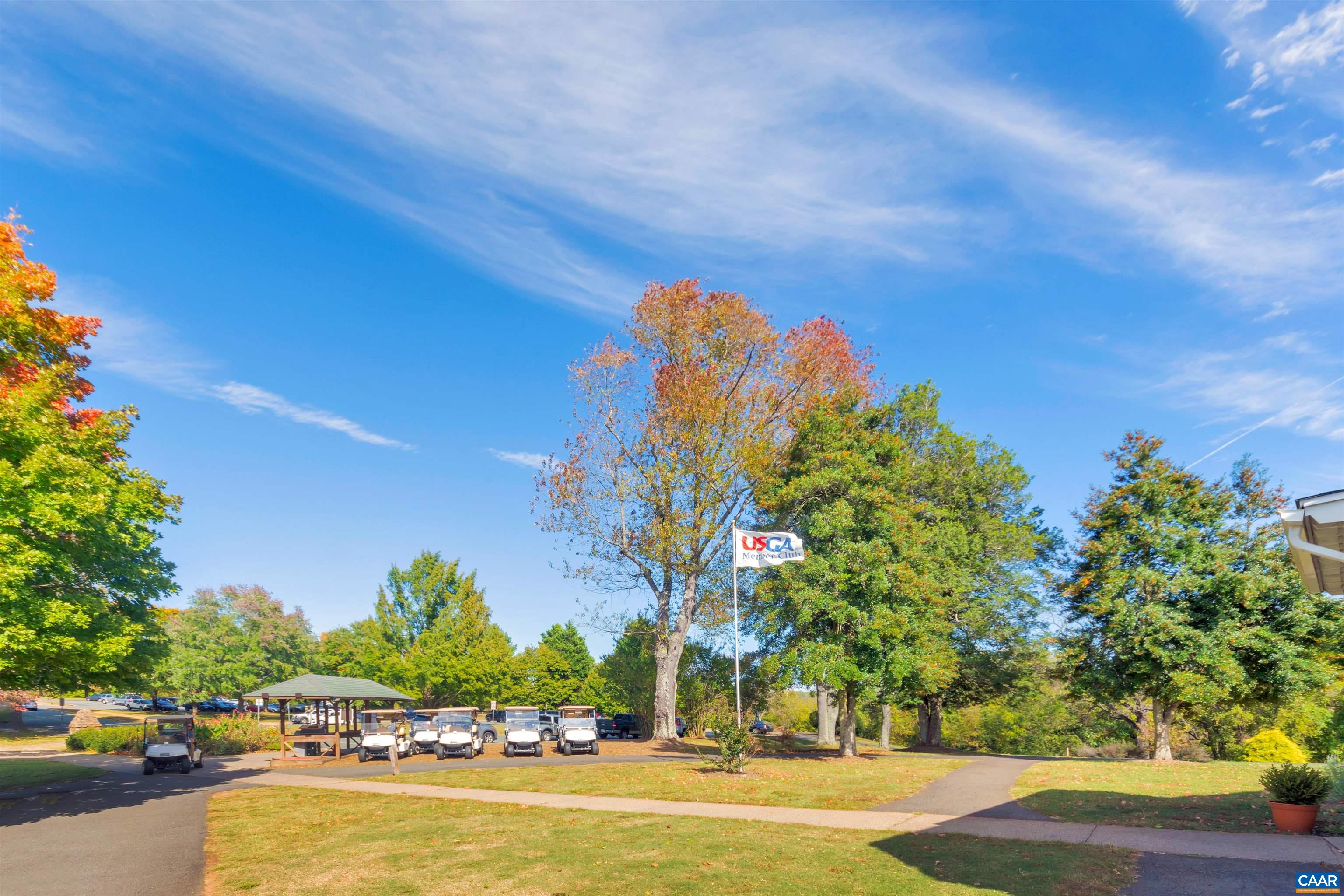 Just minutes from your door is Meadowcreek Golf Course. 18-holes plus a state of the art practice facility. Just minutes from your door is Meadowcreek Golf Course. 18-holes plus a state of the art practice facility.
