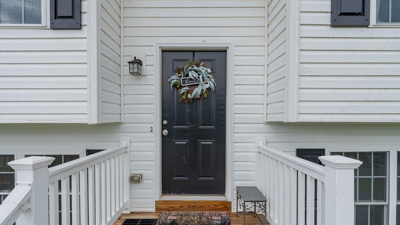 235 LOCUSTDALE LOOP, SHENANDOAH, Virginia 22849, 4 Bedrooms Bedrooms, ,3 BathroomsBathrooms,Residential,235 LOCUSTDALE LOOP,679396 MLS # 679396 235 LOCUSTDALE LOOP, SHENANDOAH, Virginia 22849, 4 Bedrooms Bedrooms, ,3 BathroomsBathrooms,Residential,235 LOCUSTDALE LOOP,679396 MLS # 679396