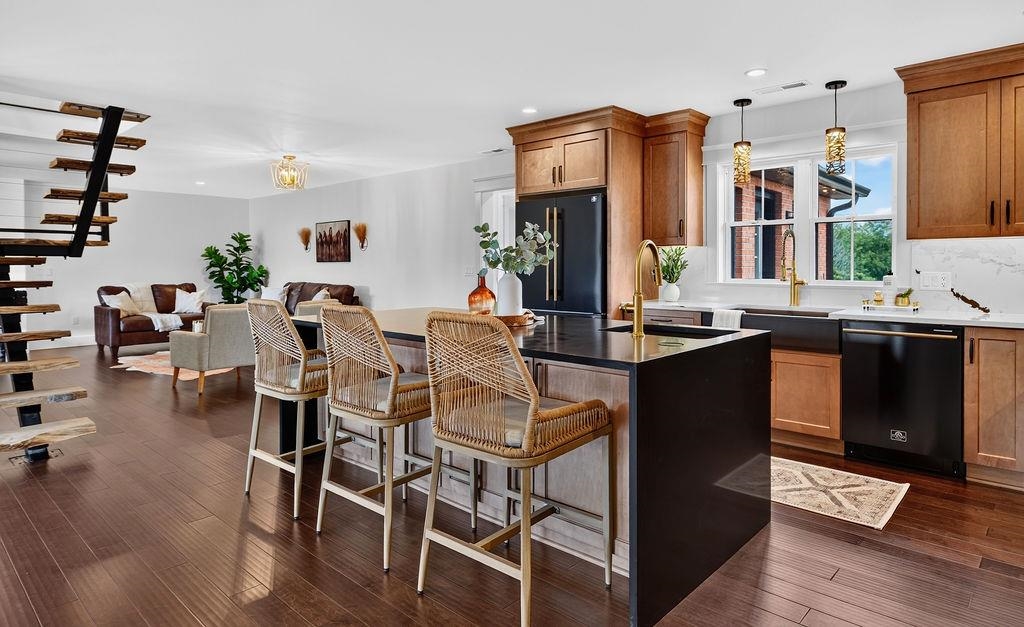 5348 LEE JACKSON HWY, GREENVILLE, Virginia 24440, 5 Bedrooms Bedrooms, ,3 BathroomsBathrooms,Residential,5348 LEE JACKSON HWY,679402 MLS # 679402 5348 LEE JACKSON HWY, GREENVILLE, Virginia 24440, 5 Bedrooms Bedrooms, ,3 BathroomsBathrooms,Residential,5348 LEE JACKSON HWY,679402 MLS # 679402