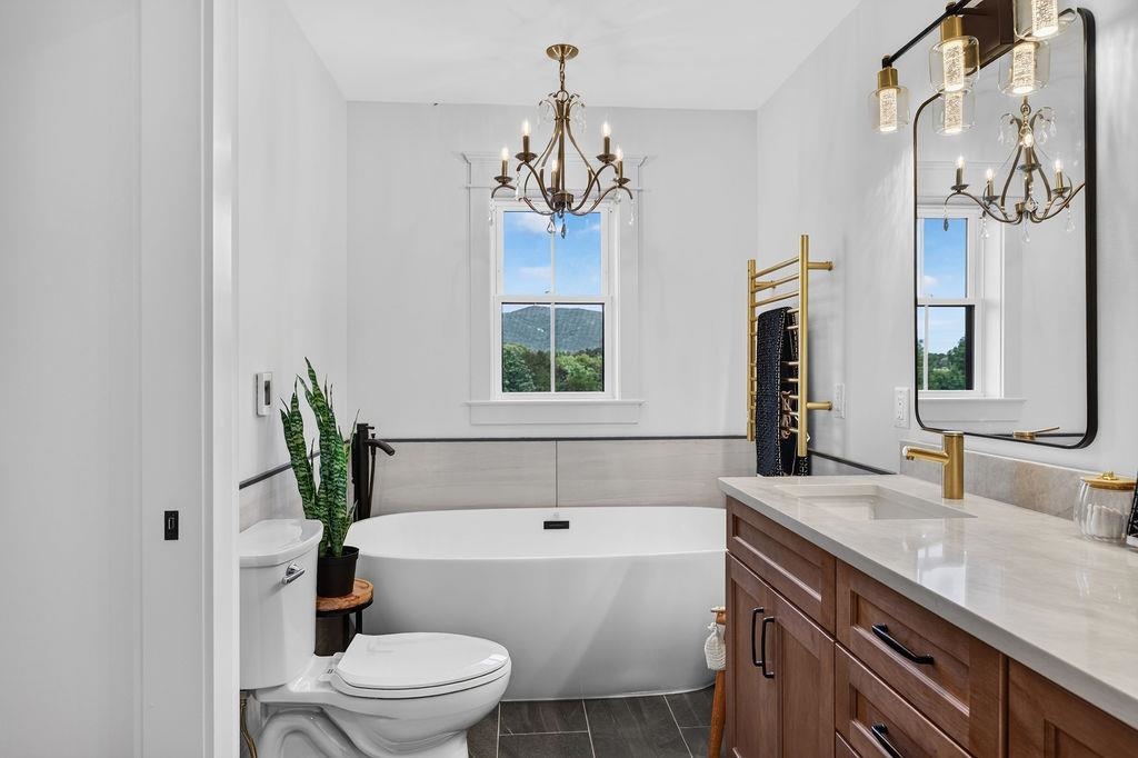 5348 LEE JACKSON HWY, GREENVILLE, Virginia 24440, 5 Bedrooms Bedrooms, ,3 BathroomsBathrooms,Residential,5348 LEE JACKSON HWY,679402 MLS # 679402 5348 LEE JACKSON HWY, GREENVILLE, Virginia 24440, 5 Bedrooms Bedrooms, ,3 BathroomsBathrooms,Residential,5348 LEE JACKSON HWY,679402 MLS # 679402