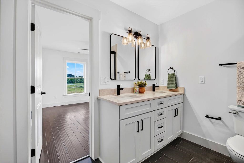5348 LEE JACKSON HWY, GREENVILLE, Virginia 24440, 5 Bedrooms Bedrooms, ,3 BathroomsBathrooms,Residential,5348 LEE JACKSON HWY,679402 MLS # 679402 5348 LEE JACKSON HWY, GREENVILLE, Virginia 24440, 5 Bedrooms Bedrooms, ,3 BathroomsBathrooms,Residential,5348 LEE JACKSON HWY,679402 MLS # 679402