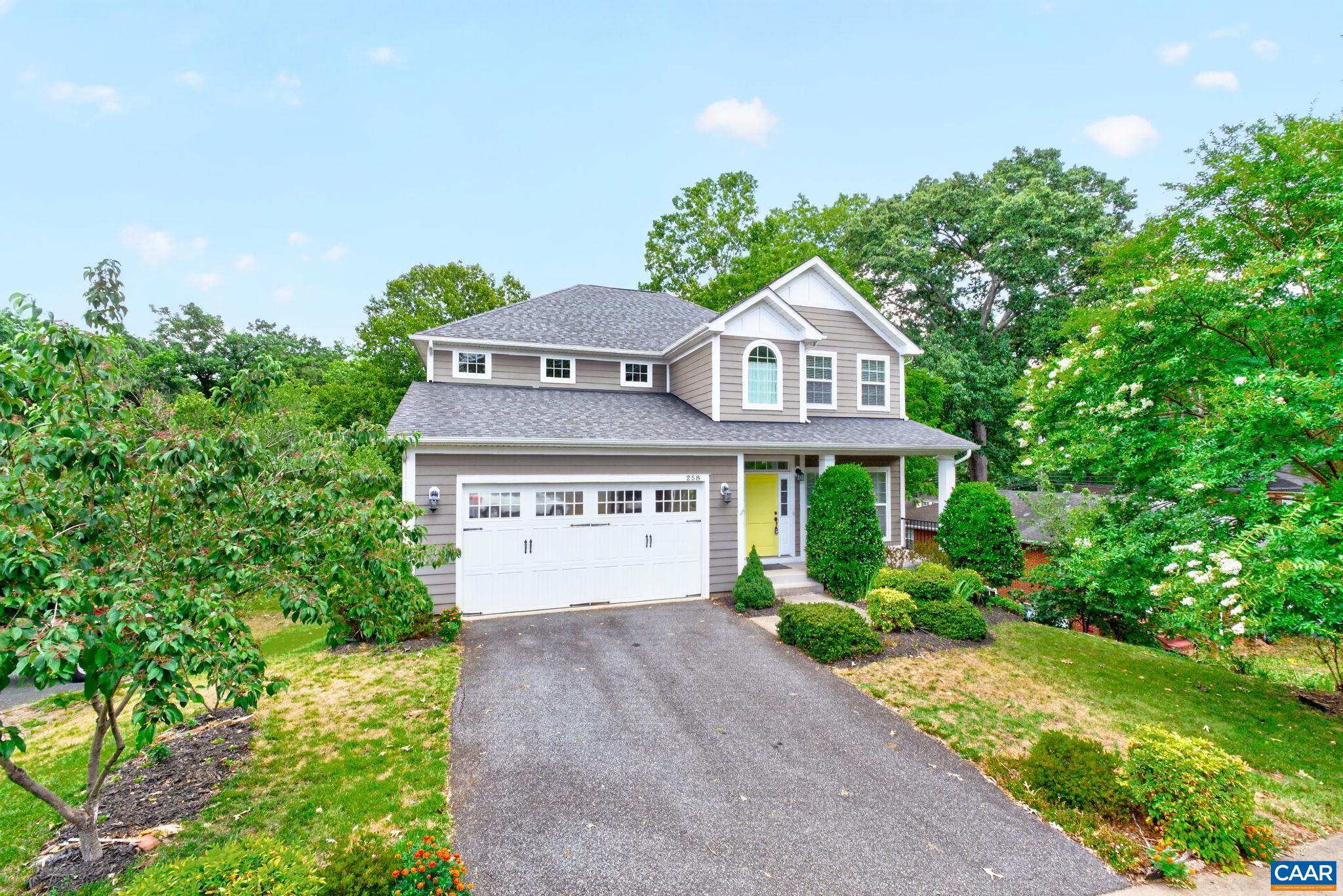 258 SHAMROCK RD, CHARLOTTESVILLE, Virginia 22903, 4 Bedrooms Bedrooms, ,2 BathroomsBathrooms,Residential,258 SHAMROCK RD,679409 MLS # 679409