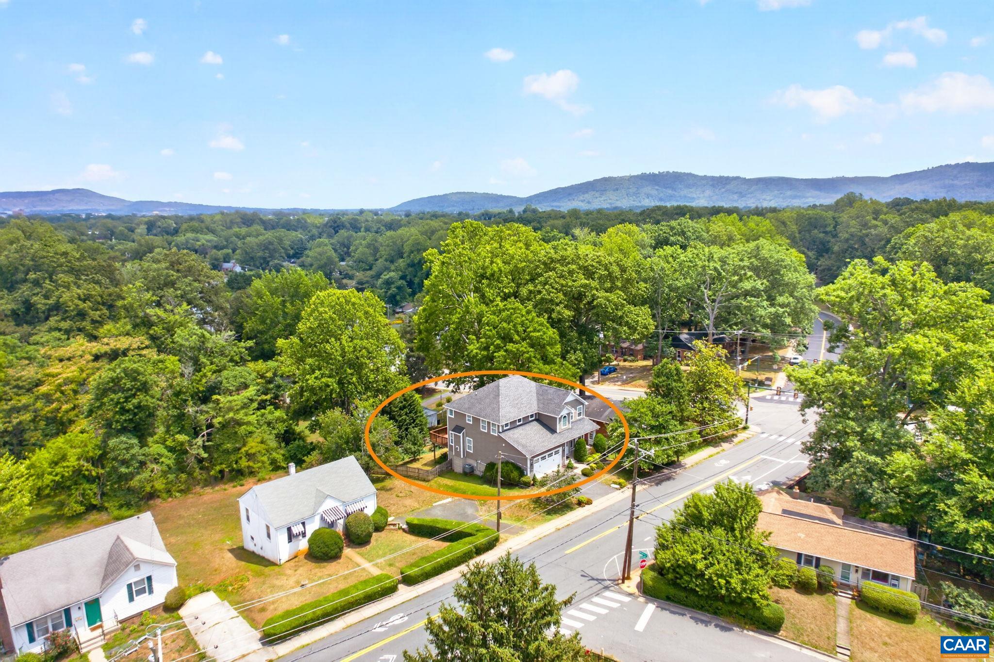 258 SHAMROCK RD, CHARLOTTESVILLE, Virginia 22903, 4 Bedrooms Bedrooms, ,2 BathroomsBathrooms,Residential,258 SHAMROCK RD,679409 MLS # 679409