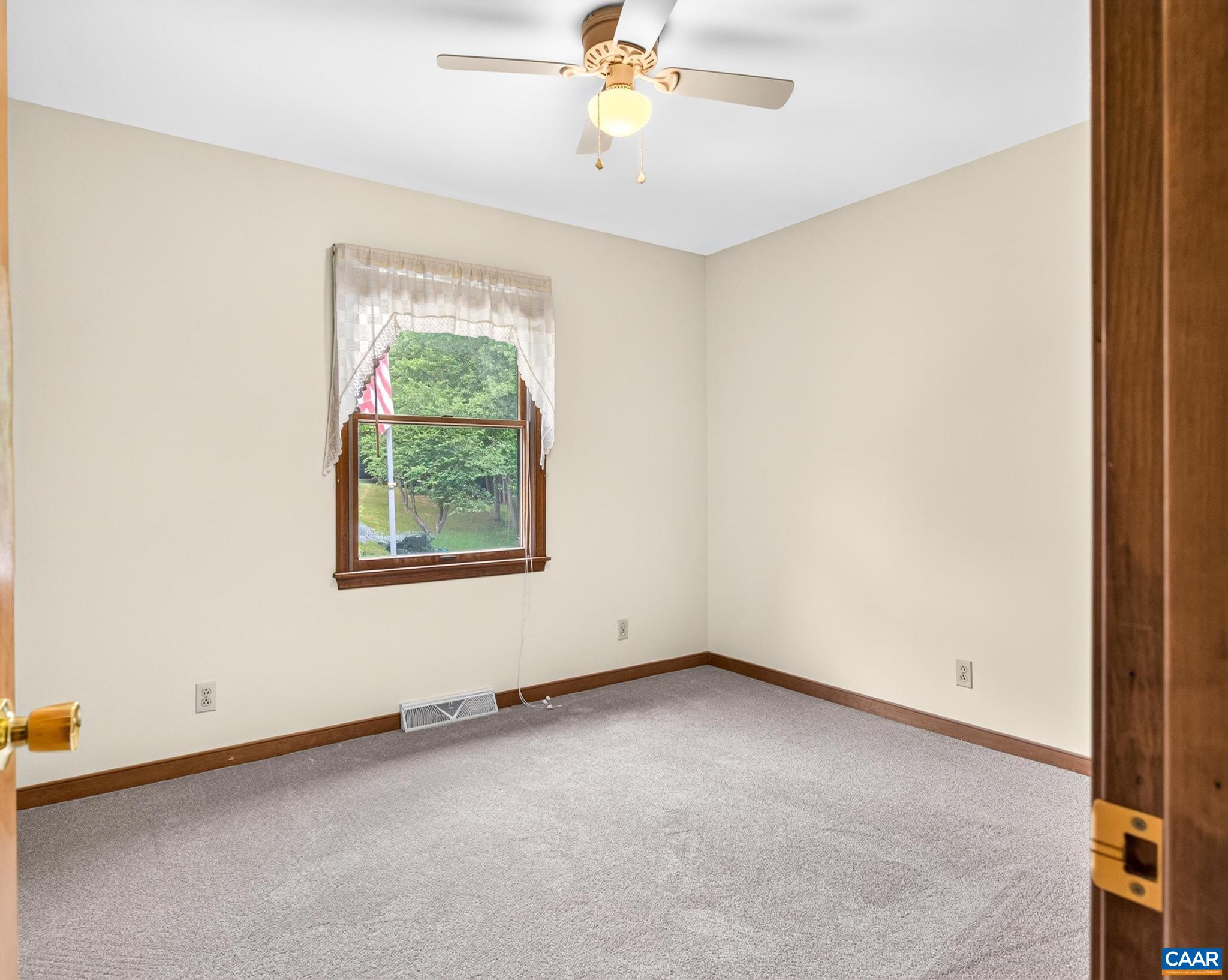 1379 RIDGE RD, PALMYRA, Virginia 22963, 4 Bedrooms Bedrooms, ,3 BathroomsBathrooms,Residential,1379 RIDGE RD,679411 MLS # 679411 1379 RIDGE RD, PALMYRA, Virginia 22963, 4 Bedrooms Bedrooms, ,3 BathroomsBathrooms,Residential,1379 RIDGE RD,679411 MLS # 679411
