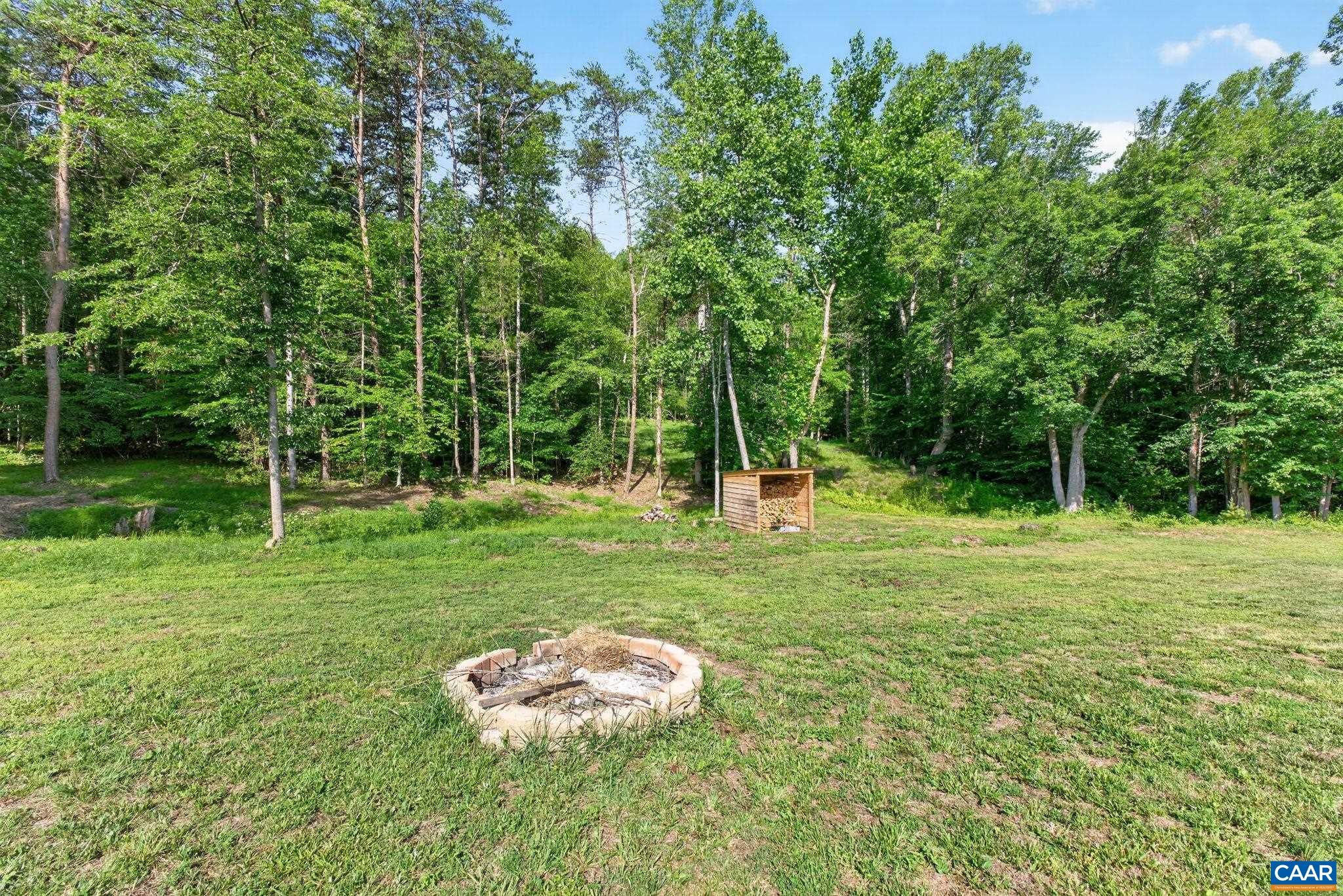 288 DAWSONVILLE RD, BARBOURSVILLE, Virginia 22923, 4 Bedrooms Bedrooms, ,3 BathroomsBathrooms,Residential,288 DAWSONVILLE RD,679412 MLS # 679412 288 DAWSONVILLE RD, BARBOURSVILLE, Virginia 22923, 4 Bedrooms Bedrooms, ,3 BathroomsBathrooms,Residential,288 DAWSONVILLE RD,679412 MLS # 679412