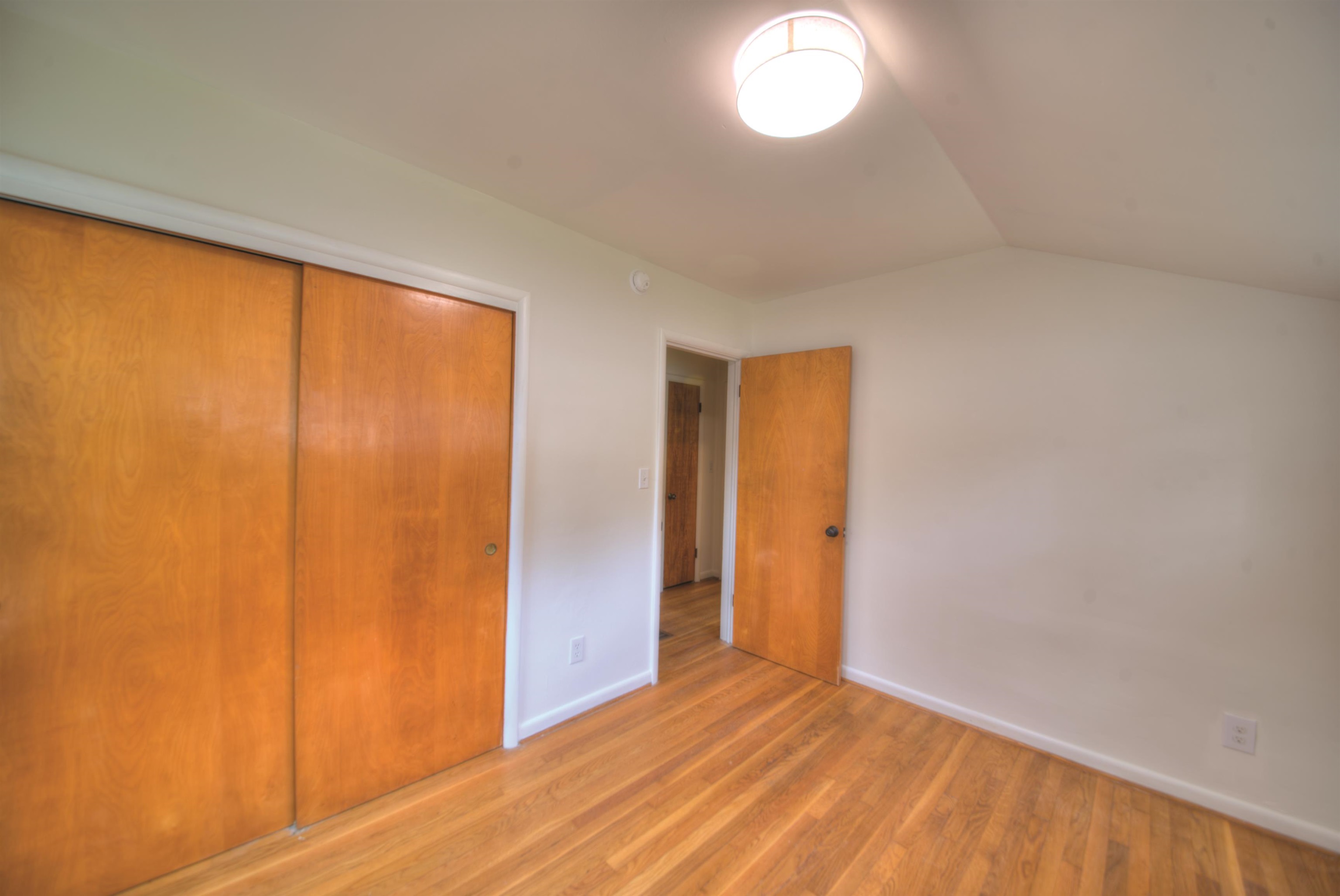 918 JEFFERSON AVE, WAYNESBORO, Virginia 22980, 3 Bedrooms Bedrooms, ,2 BathroomsBathrooms,Residential,918 JEFFERSON AVE,679414 MLS # 679414 918 JEFFERSON AVE, WAYNESBORO, Virginia 22980, 3 Bedrooms Bedrooms, ,2 BathroomsBathrooms,Residential,918 JEFFERSON AVE,679414 MLS # 679414