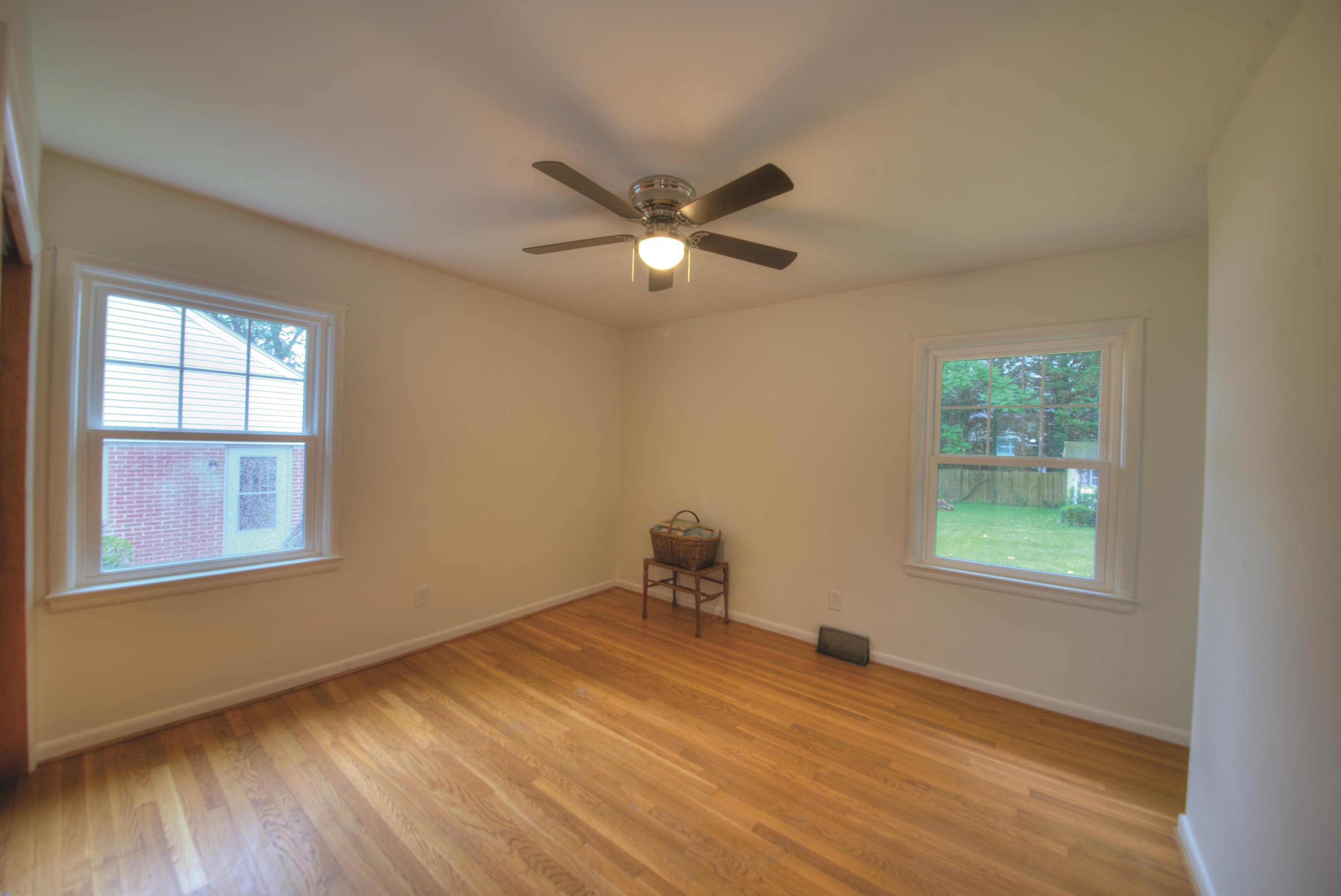 918 JEFFERSON AVE, WAYNESBORO, Virginia 22980, 3 Bedrooms Bedrooms, ,2 BathroomsBathrooms,Residential,918 JEFFERSON AVE,679414 MLS # 679414 918 JEFFERSON AVE, WAYNESBORO, Virginia 22980, 3 Bedrooms Bedrooms, ,2 BathroomsBathrooms,Residential,918 JEFFERSON AVE,679414 MLS # 679414