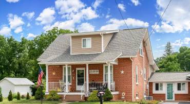 210 DRAFT AVE, STUARTS DRAFT, Virginia 24477, 4 Bedrooms Bedrooms, ,2 BathroomsBathrooms,Residential,210 DRAFT AVE,679417 MLS # 679417