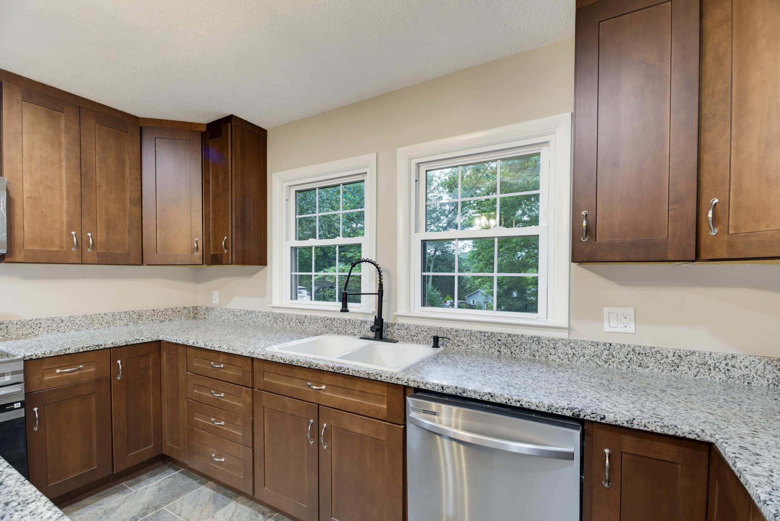 58 SUNSET CIR, STANARDSVILLE, Virginia 22973, 4 Bedrooms Bedrooms, ,2 BathroomsBathrooms,Residential,58 SUNSET CIR,679418 MLS # 679418 58 SUNSET CIR, STANARDSVILLE, Virginia 22973, 4 Bedrooms Bedrooms, ,2 BathroomsBathrooms,Residential,58 SUNSET CIR,679418 MLS # 679418