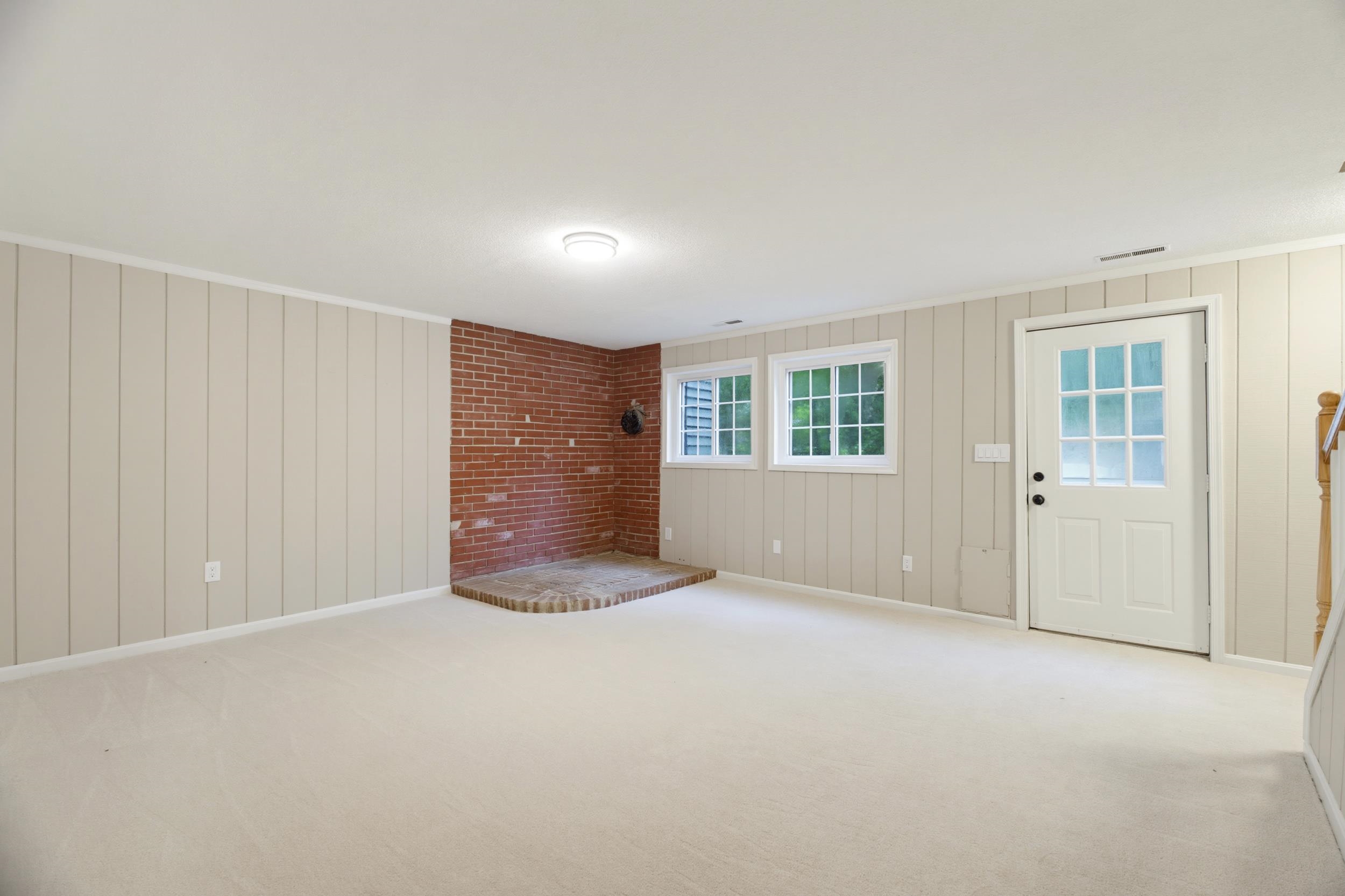 58 SUNSET CIR, STANARDSVILLE, Virginia 22973, 4 Bedrooms Bedrooms, ,2 BathroomsBathrooms,Residential,58 SUNSET CIR,679418 MLS # 679418 58 SUNSET CIR, STANARDSVILLE, Virginia 22973, 4 Bedrooms Bedrooms, ,2 BathroomsBathrooms,Residential,58 SUNSET CIR,679418 MLS # 679418