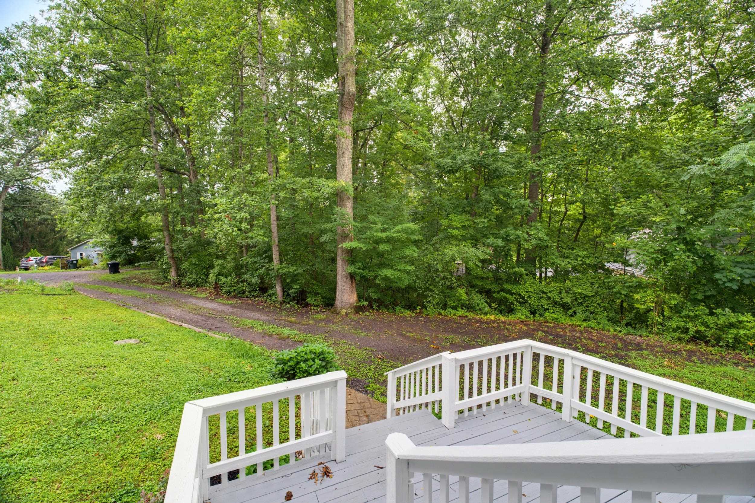 58 SUNSET CIR, STANARDSVILLE, Virginia 22973, 4 Bedrooms Bedrooms, ,2 BathroomsBathrooms,Residential,58 SUNSET CIR,679418 MLS # 679418 58 SUNSET CIR, STANARDSVILLE, Virginia 22973, 4 Bedrooms Bedrooms, ,2 BathroomsBathrooms,Residential,58 SUNSET CIR,679418 MLS # 679418