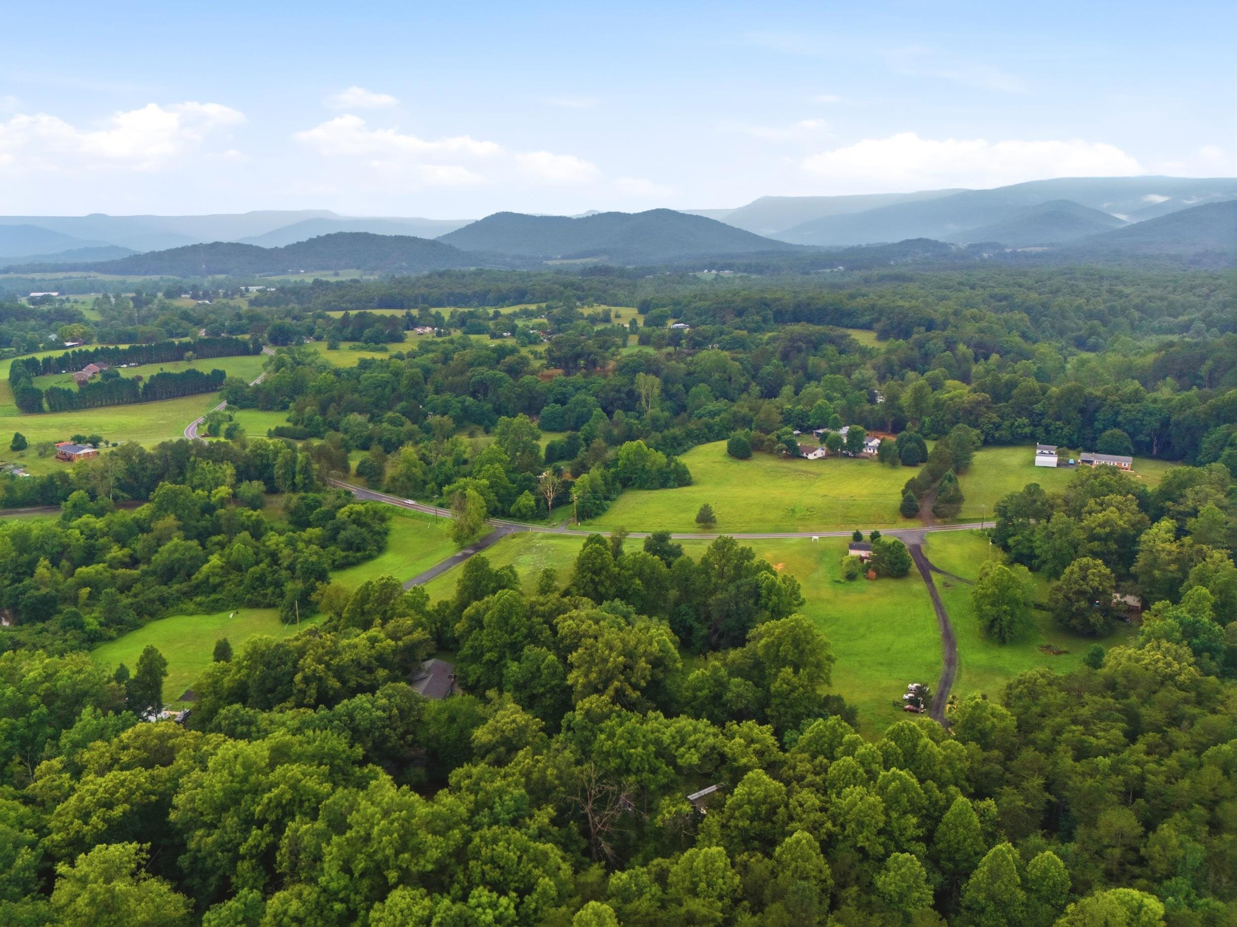 58 SUNSET CIR, STANARDSVILLE, Virginia 22973, 4 Bedrooms Bedrooms, ,2 BathroomsBathrooms,Residential,58 SUNSET CIR,679418 MLS # 679418 58 SUNSET CIR, STANARDSVILLE, Virginia 22973, 4 Bedrooms Bedrooms, ,2 BathroomsBathrooms,Residential,58 SUNSET CIR,679418 MLS # 679418