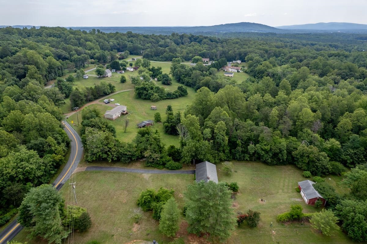 5423 BUFFALO RIVER RD, EARLYSVILLE, Virginia 22936, 3 Bedrooms Bedrooms, ,2 BathroomsBathrooms,Residential,5423 BUFFALO RIVER RD,679419 MLS # 679419 5423 BUFFALO RIVER RD, EARLYSVILLE, Virginia 22936, 3 Bedrooms Bedrooms, ,2 BathroomsBathrooms,Residential,5423 BUFFALO RIVER RD,679419 MLS # 679419
