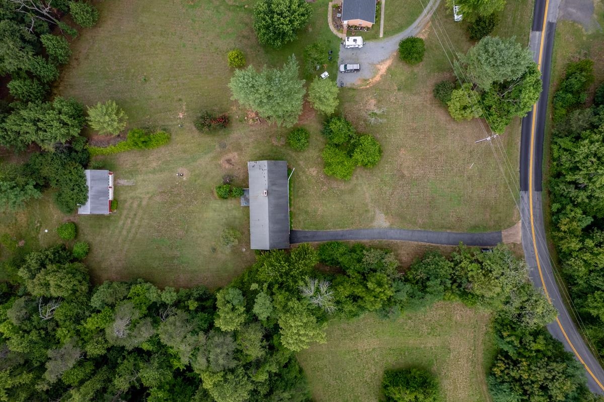 5423 BUFFALO RIVER RD, EARLYSVILLE, Virginia 22936, 3 Bedrooms Bedrooms, ,2 BathroomsBathrooms,Residential,5423 BUFFALO RIVER RD,679419 MLS # 679419 5423 BUFFALO RIVER RD, EARLYSVILLE, Virginia 22936, 3 Bedrooms Bedrooms, ,2 BathroomsBathrooms,Residential,5423 BUFFALO RIVER RD,679419 MLS # 679419