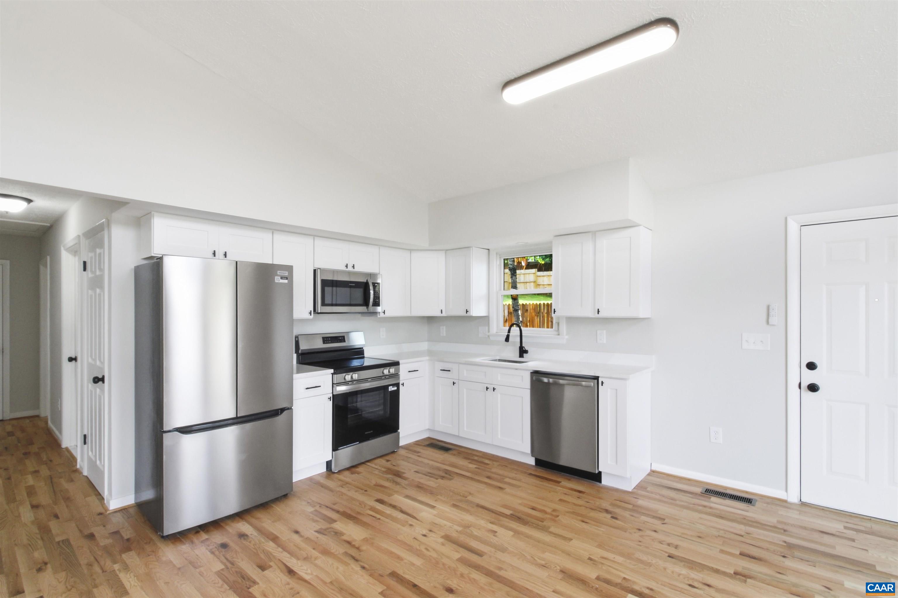 416 WOODLAND CIR, WAYNESBORO, Virginia 22980, 3 Bedrooms Bedrooms, ,2 BathroomsBathrooms,Residential,416 WOODLAND CIR,679420 MLS # 679420 416 WOODLAND CIR, WAYNESBORO, Virginia 22980, 3 Bedrooms Bedrooms, ,2 BathroomsBathrooms,Residential,416 WOODLAND CIR,679420 MLS # 679420