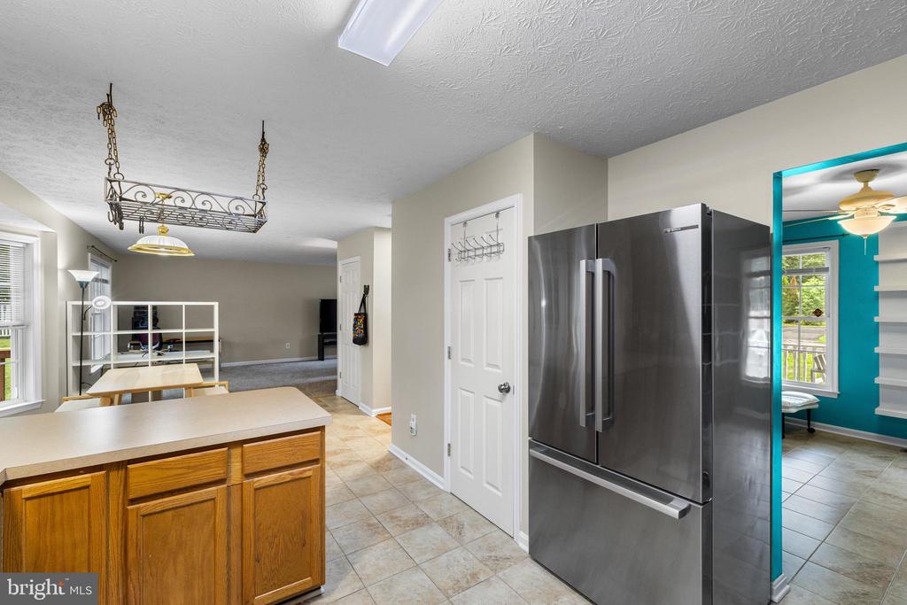 10112 BALLSTON RD, FREDERICKSBURG, Virginia 22408, 3 Bedrooms Bedrooms, ,2 BathroomsBathrooms,Residential,RUFFIN'S POND,10112 BALLSTON RD,VASP2043330 MLS # VASP2043330