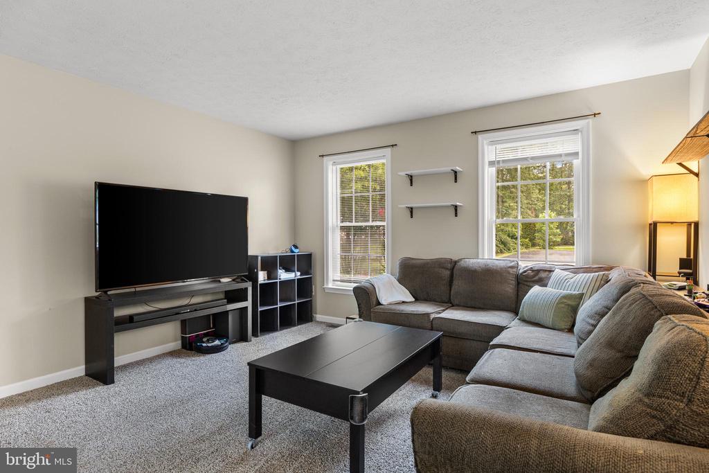 10112 BALLSTON RD, FREDERICKSBURG, Virginia 22408, 3 Bedrooms Bedrooms, ,2 BathroomsBathrooms,Residential,RUFFIN'S POND,10112 BALLSTON RD,VASP2043330 MLS # VASP2043330
