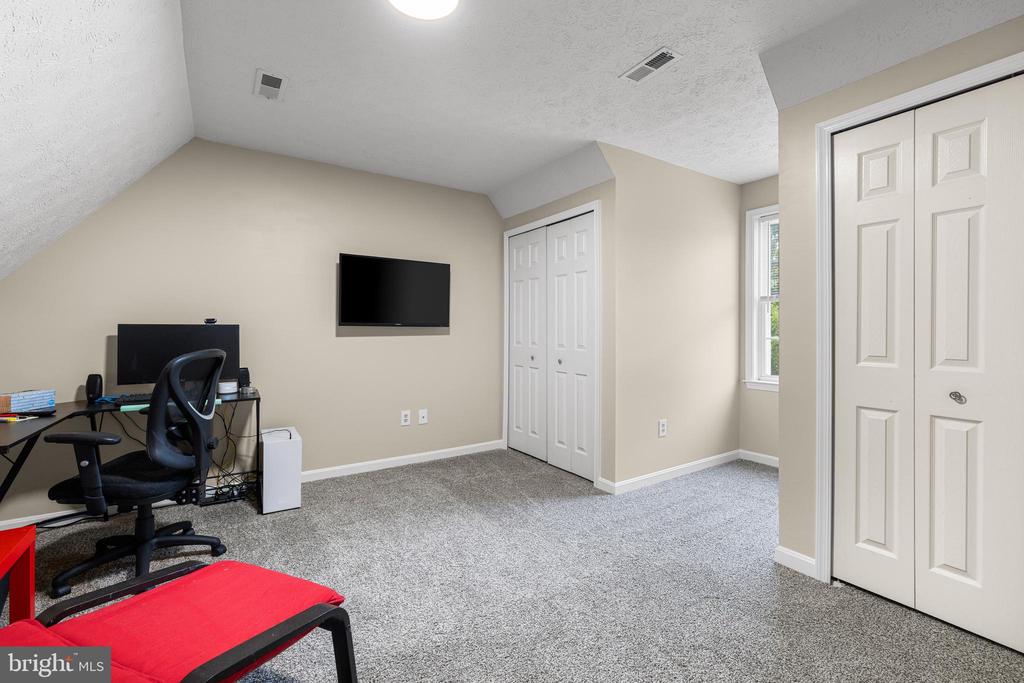 10112 BALLSTON RD, FREDERICKSBURG, Virginia 22408, 3 Bedrooms Bedrooms, ,2 BathroomsBathrooms,Residential,RUFFIN'S POND,10112 BALLSTON RD,VASP2043330 MLS # VASP2043330
