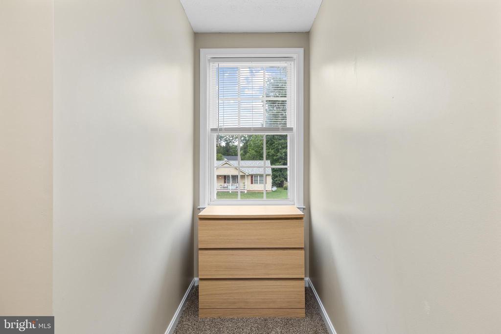 10112 BALLSTON RD, FREDERICKSBURG, Virginia 22408, 3 Bedrooms Bedrooms, ,2 BathroomsBathrooms,Residential,RUFFIN'S POND,10112 BALLSTON RD,VASP2043330 MLS # VASP2043330