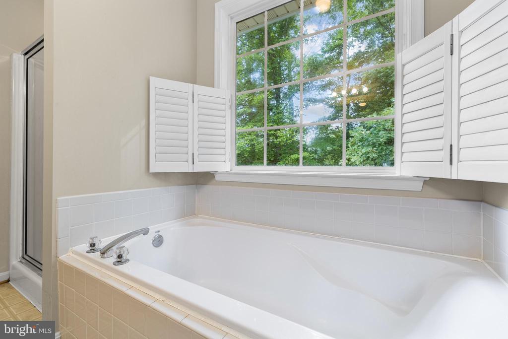 10112 BALLSTON RD, FREDERICKSBURG, Virginia 22408, 3 Bedrooms Bedrooms, ,2 BathroomsBathrooms,Residential,RUFFIN'S POND,10112 BALLSTON RD,VASP2043330 MLS # VASP2043330