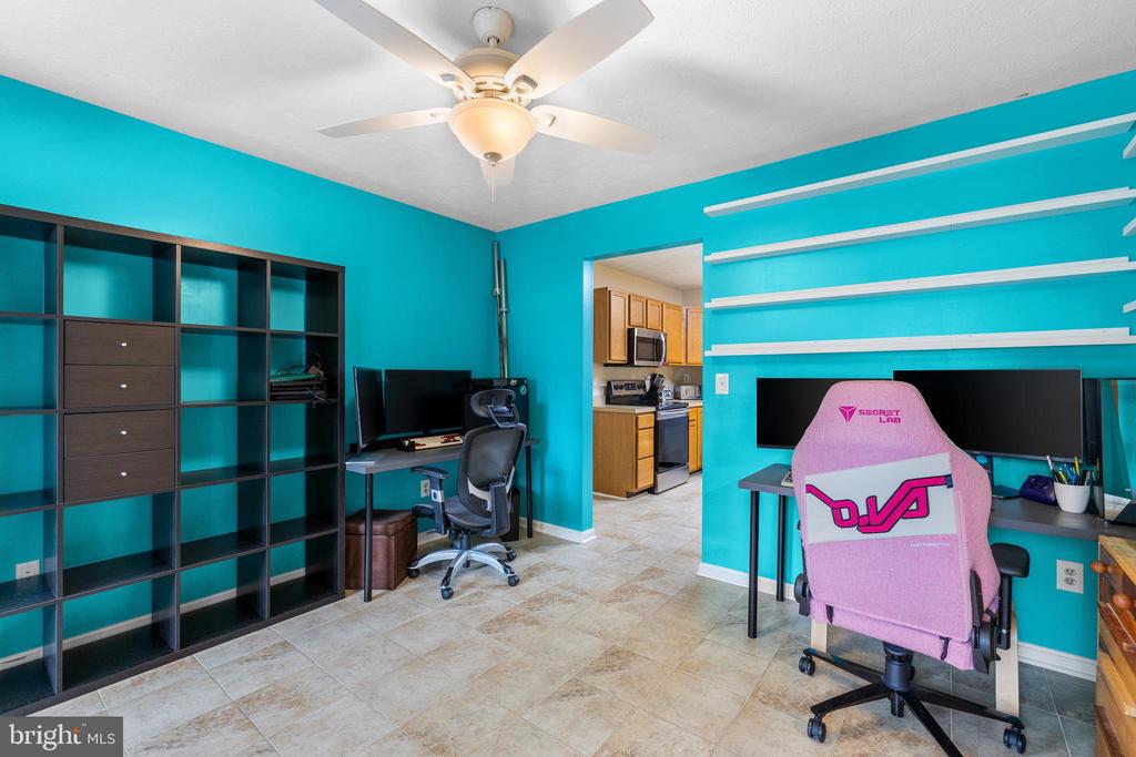 10112 BALLSTON RD, FREDERICKSBURG, Virginia 22408, 3 Bedrooms Bedrooms, ,2 BathroomsBathrooms,Residential,RUFFIN'S POND,10112 BALLSTON RD,VASP2043330 MLS # VASP2043330