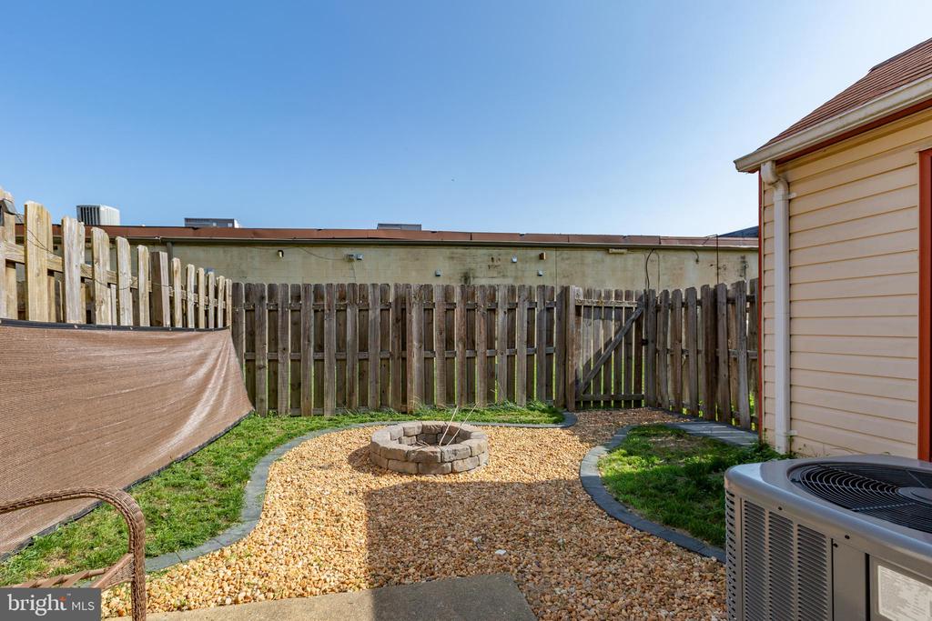 79 C L WALKER BLVD, FREDERICKSBURG, Virginia 22407, 2 Bedrooms Bedrooms, ,2 BathroomsBathrooms,Residential,MILL GARDEN,79 C L WALKER BLVD,VASP2043556 MLS # VASP2043556
