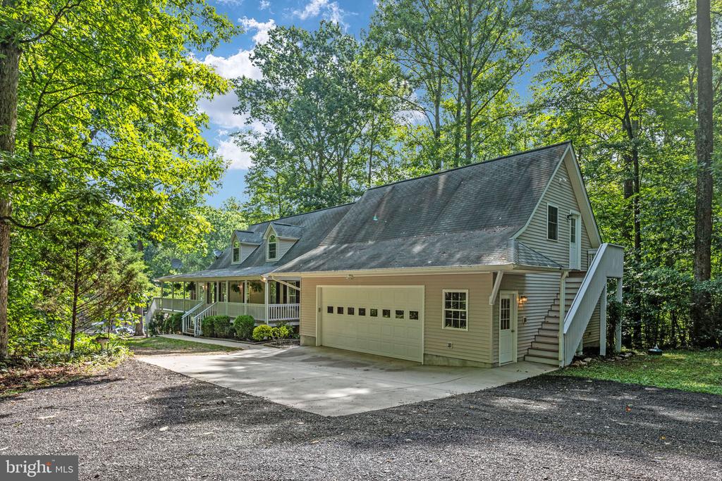 4049 MOODY TOWN RD, BUMPASS, Virginia 23024, 3 Bedrooms Bedrooms, ,3 BathroomsBathrooms,Residential,4049 MOODY TOWN RD,VALA2010202 MLS # VALA2010202