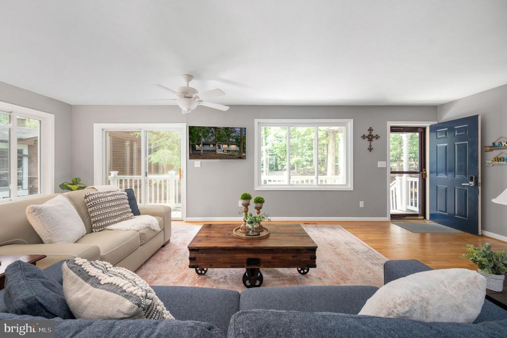 103 HILLSIDE DR, LOCUST GROVE, Virginia 22508, 4 Bedrooms Bedrooms, ,3 BathroomsBathrooms,Residential,103 HILLSIDE DR,VAOR2014692 MLS # VAOR2014692 103 HILLSIDE DR, LOCUST GROVE, Virginia 22508, 4 Bedrooms Bedrooms, ,3 BathroomsBathrooms,Residential,103 HILLSIDE DR,VAOR2014692 MLS # VAOR2014692