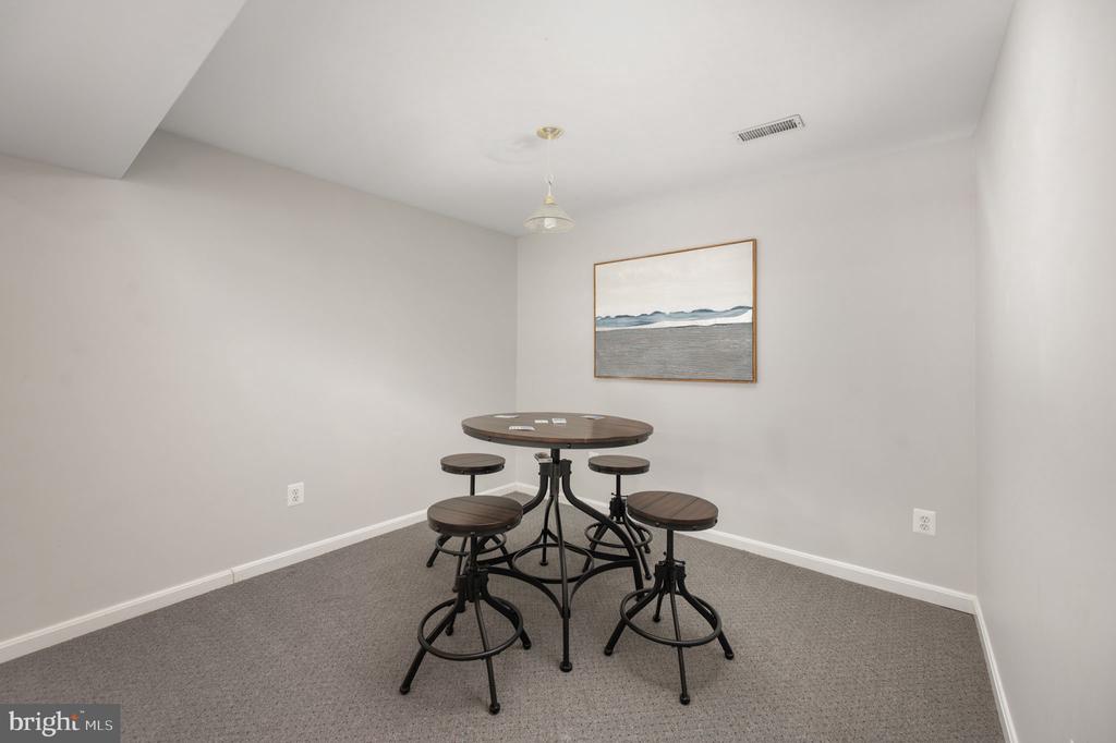 103 HILLSIDE DR, LOCUST GROVE, Virginia 22508, 4 Bedrooms Bedrooms, ,3 BathroomsBathrooms,Residential,103 HILLSIDE DR,VAOR2014692 MLS # VAOR2014692 103 HILLSIDE DR, LOCUST GROVE, Virginia 22508, 4 Bedrooms Bedrooms, ,3 BathroomsBathrooms,Residential,103 HILLSIDE DR,VAOR2014692 MLS # VAOR2014692
