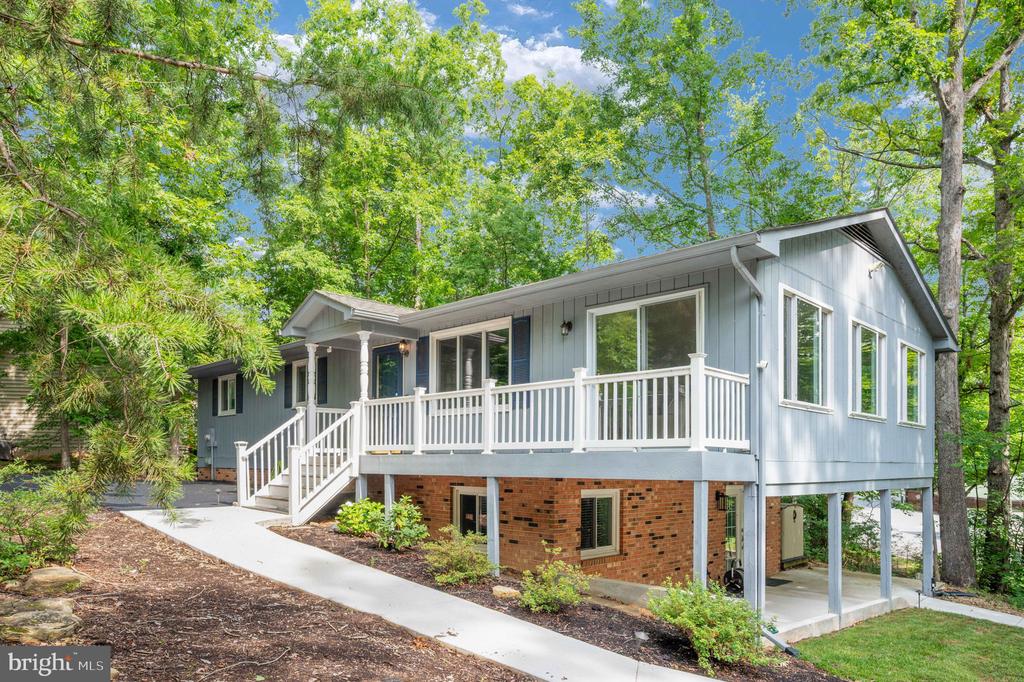 103 HILLSIDE DR, LOCUST GROVE, Virginia 22508, 4 Bedrooms Bedrooms, ,3 BathroomsBathrooms,Residential,103 HILLSIDE DR,VAOR2014692 MLS # VAOR2014692 103 HILLSIDE DR, LOCUST GROVE, Virginia 22508, 4 Bedrooms Bedrooms, ,3 BathroomsBathrooms,Residential,103 HILLSIDE DR,VAOR2014692 MLS # VAOR2014692