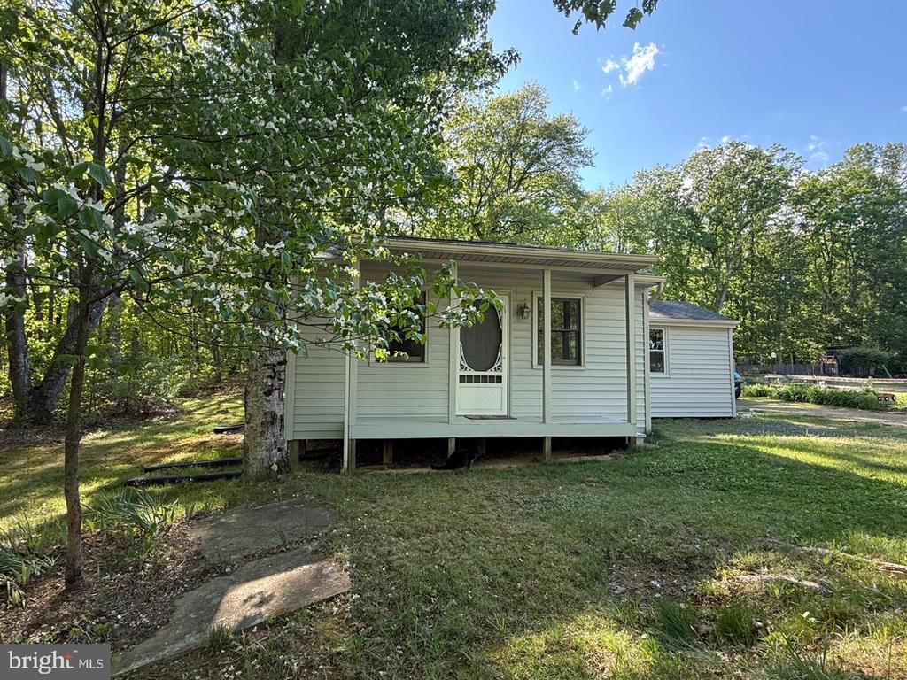 20174 EDWARDS SHOP RD, ELKWOOD, Virginia 22718, 3 Bedrooms Bedrooms, ,2 BathroomsBathrooms,Residential,20174 EDWARDS SHOP RD,VACU2014412 MLS # VACU2014412 20174 EDWARDS SHOP RD, ELKWOOD, Virginia 22718, 3 Bedrooms Bedrooms, ,2 BathroomsBathrooms,Residential,20174 EDWARDS SHOP RD,VACU2014412 MLS # VACU2014412